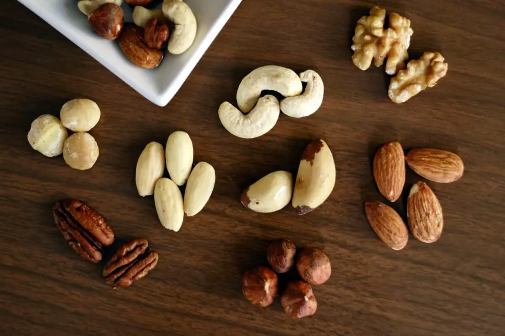 Nuts, source of monounsaturated fats