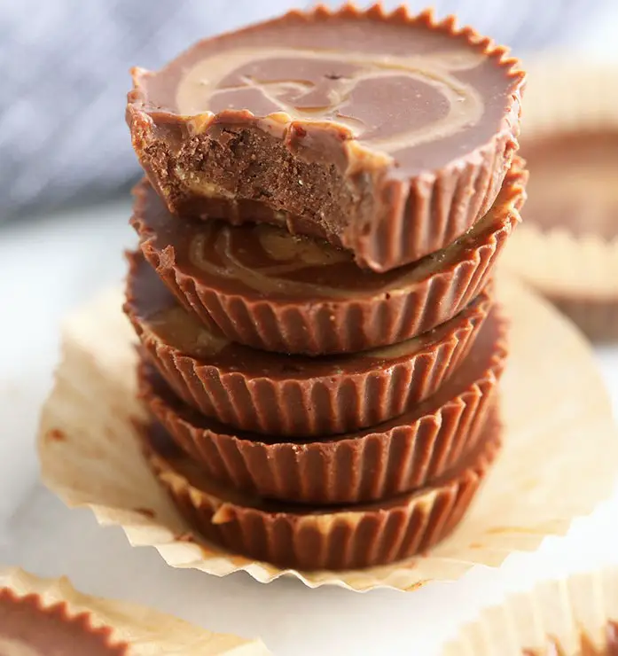 Chocolate cup fat bombs