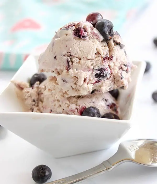 Blueberry cheesecake keto ice cream recipe