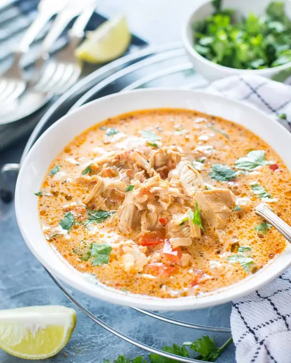Slow cooker Mexican chicken soup