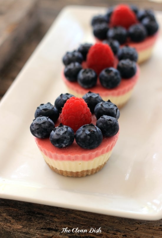 Mini Mascarpone Berry Cakes
