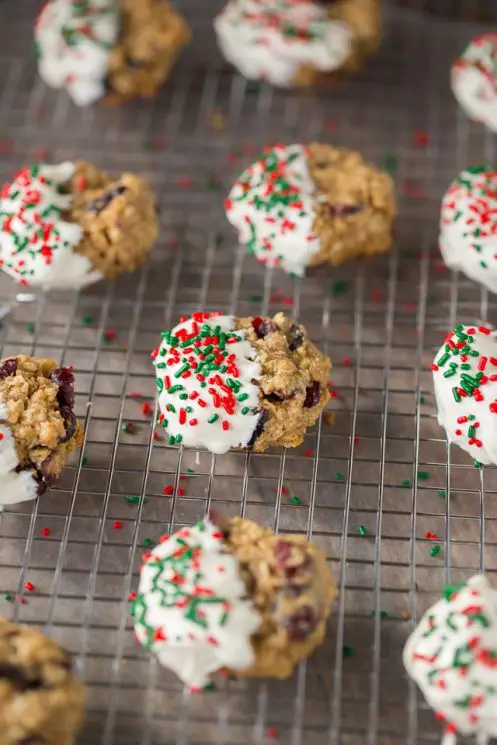 Oatmeal Cranberry Christmas Cookies