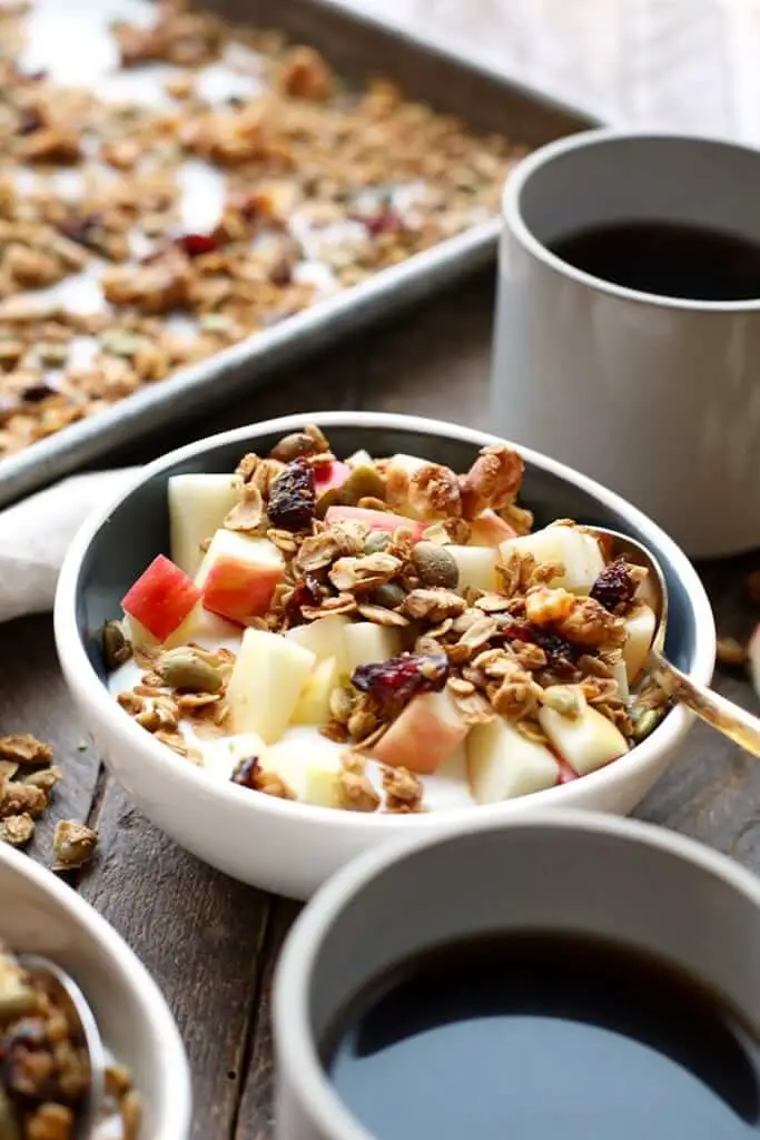 Greek Yogurt Breakfast Bowls