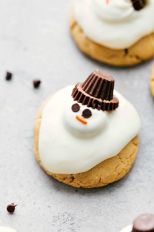 Melted snowman cookies