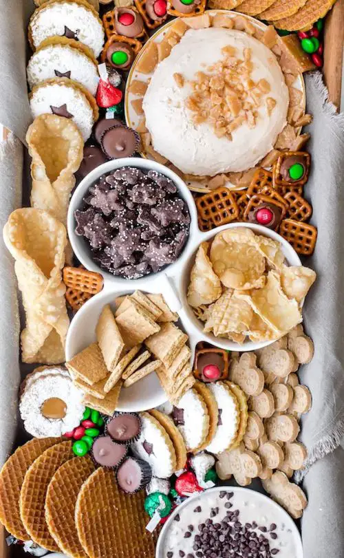 Holiday Dessert Charcuterie Board