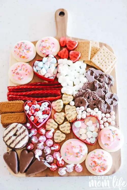 DIY Valentine’s Day Dessert Charcuterie Board