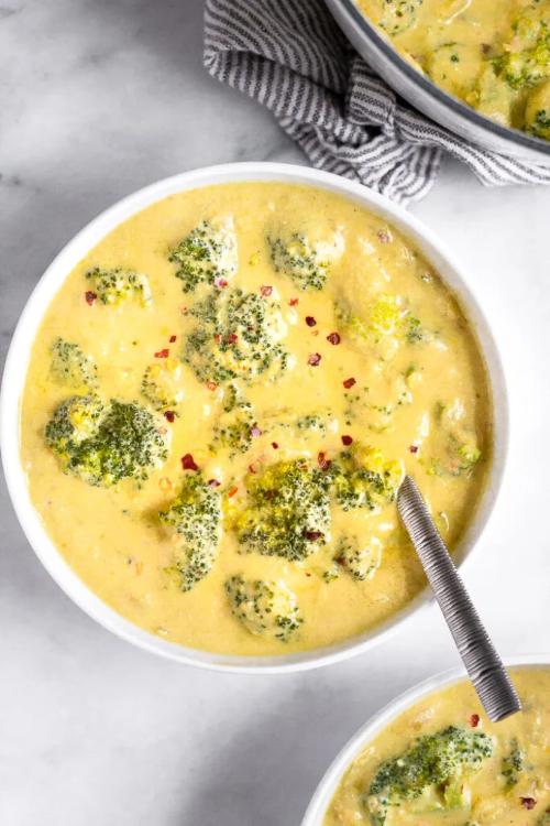 Easy Vegan Broccoli Cheese Soup