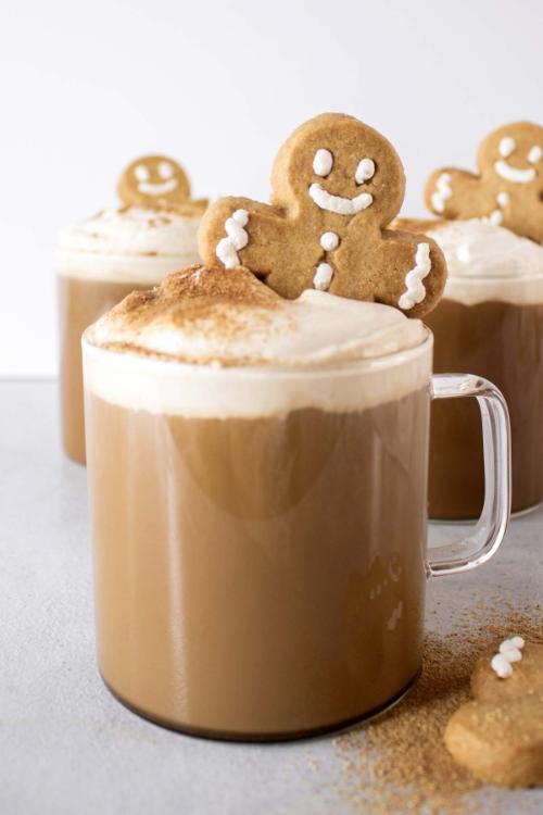 Homemade Gingerbread Latte