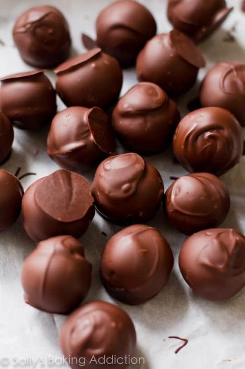 Dark Chocolate Almond Truffles