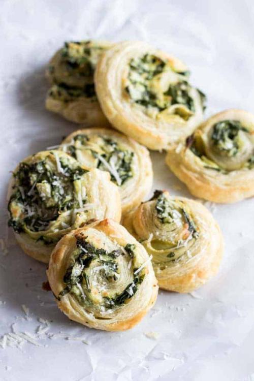Puff Pastry Spinach and Artichoke Pinwheels