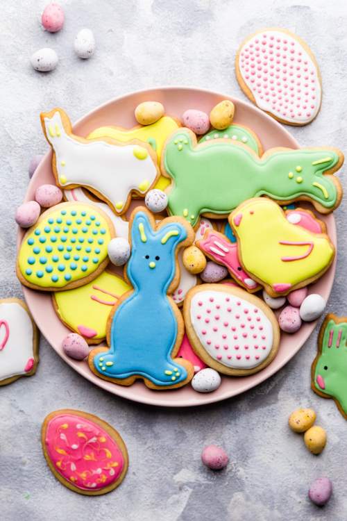 Easter Sugar Cookies with royal icing
