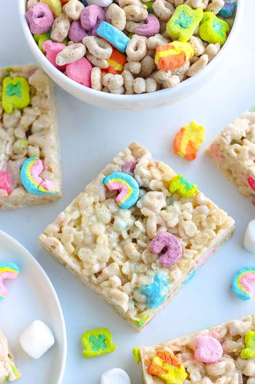 Lucky Charms Rice Krispies Treats