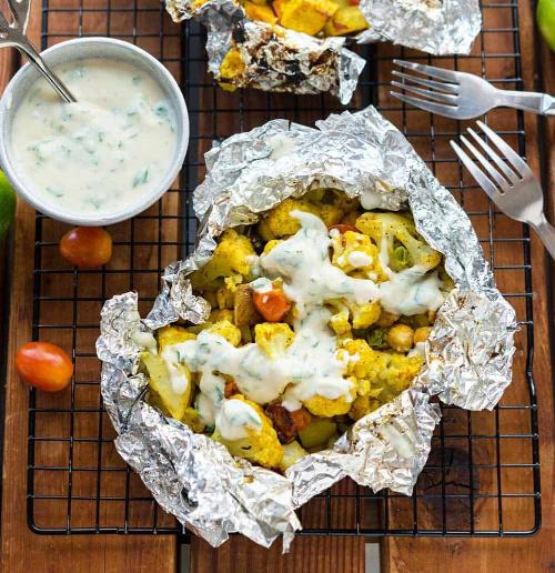 Curry Cauliflower Grill Packets with Yogurt Sauce