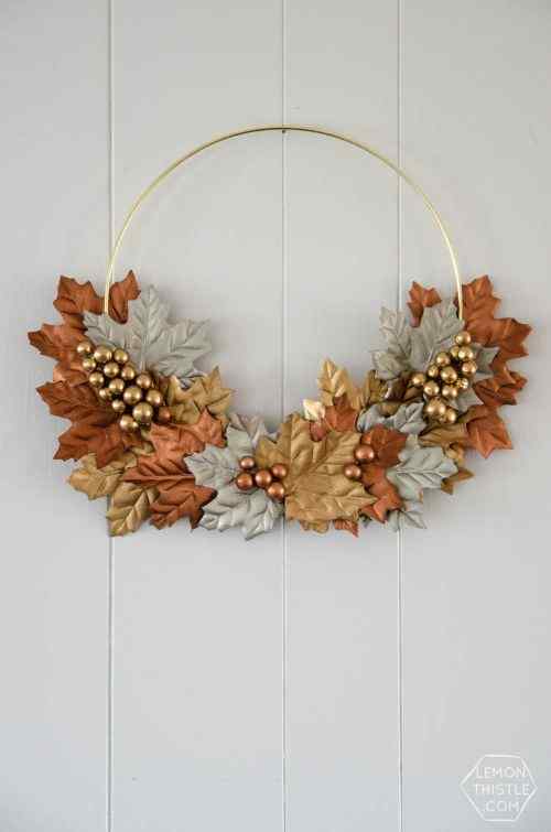DIY Simple Metallic Autumn Wreath