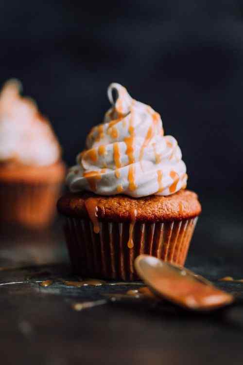 Pumpkin Cupcakes with Marshmallow Frosting