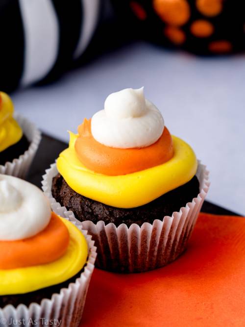 Easy Candy Corn Cupcakes