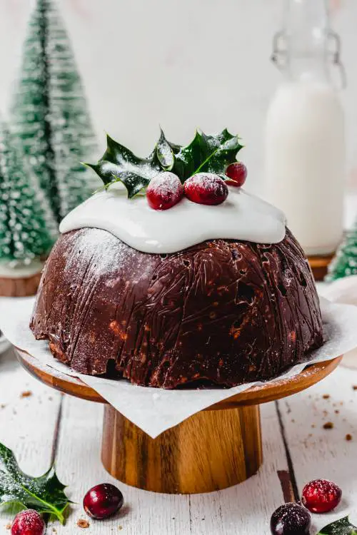 Chocolate Christmas Pudding Bomb