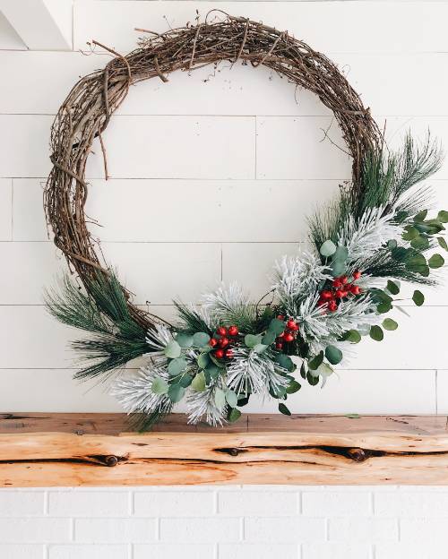 Farmhouse Style Christmas Wreath