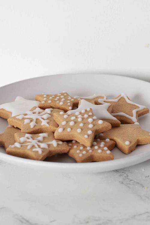 GF Spiced Christmas Biscuits