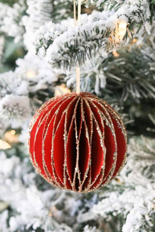 Honeycomb Cricut Christmas Ornaments