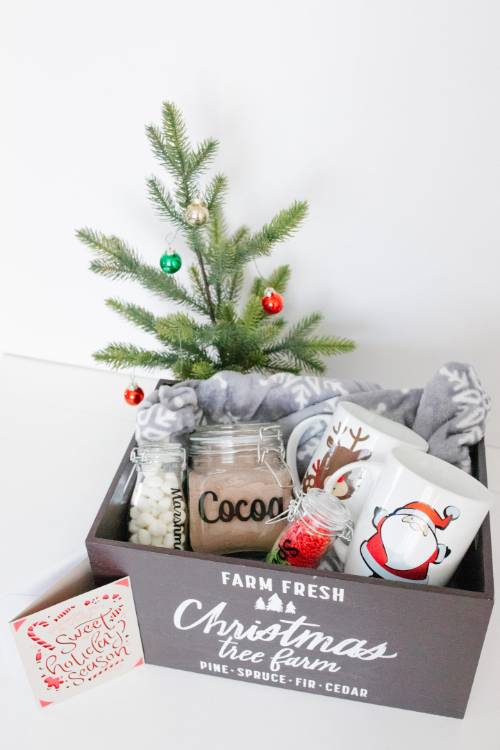 Hot Cocoa Holiday DIY Gift Basket