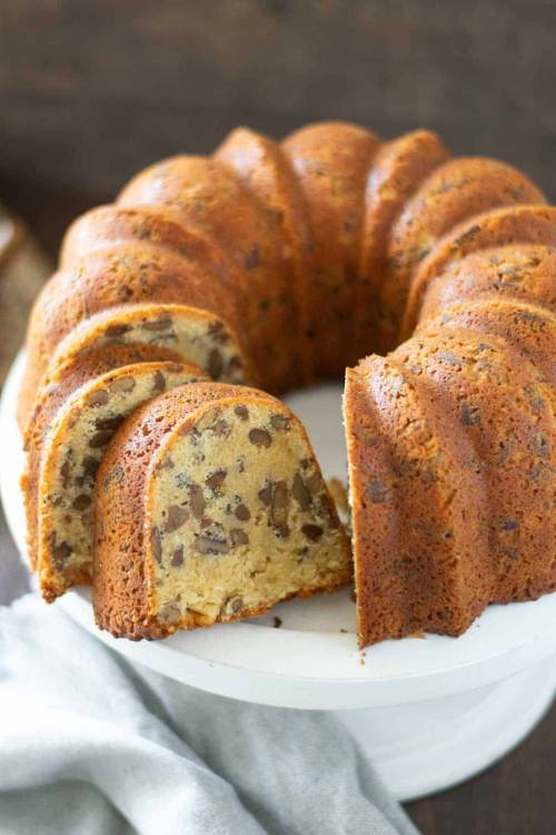 Southern Butter Pecan Pound Cake