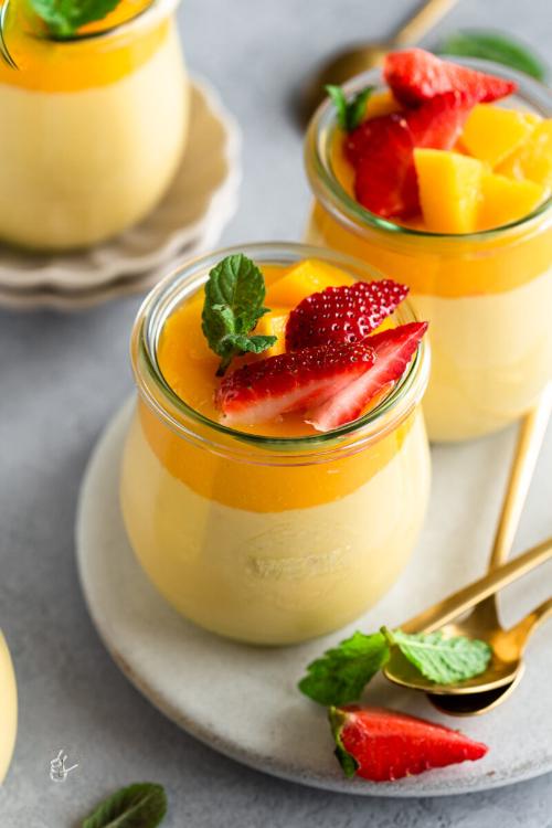 Eggless Mango Mousse