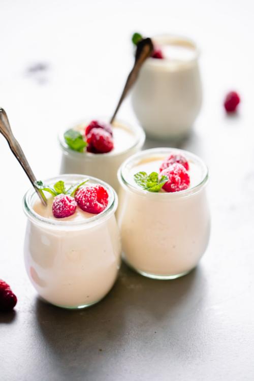 Ricotta Mousse with Fresh Raspberries